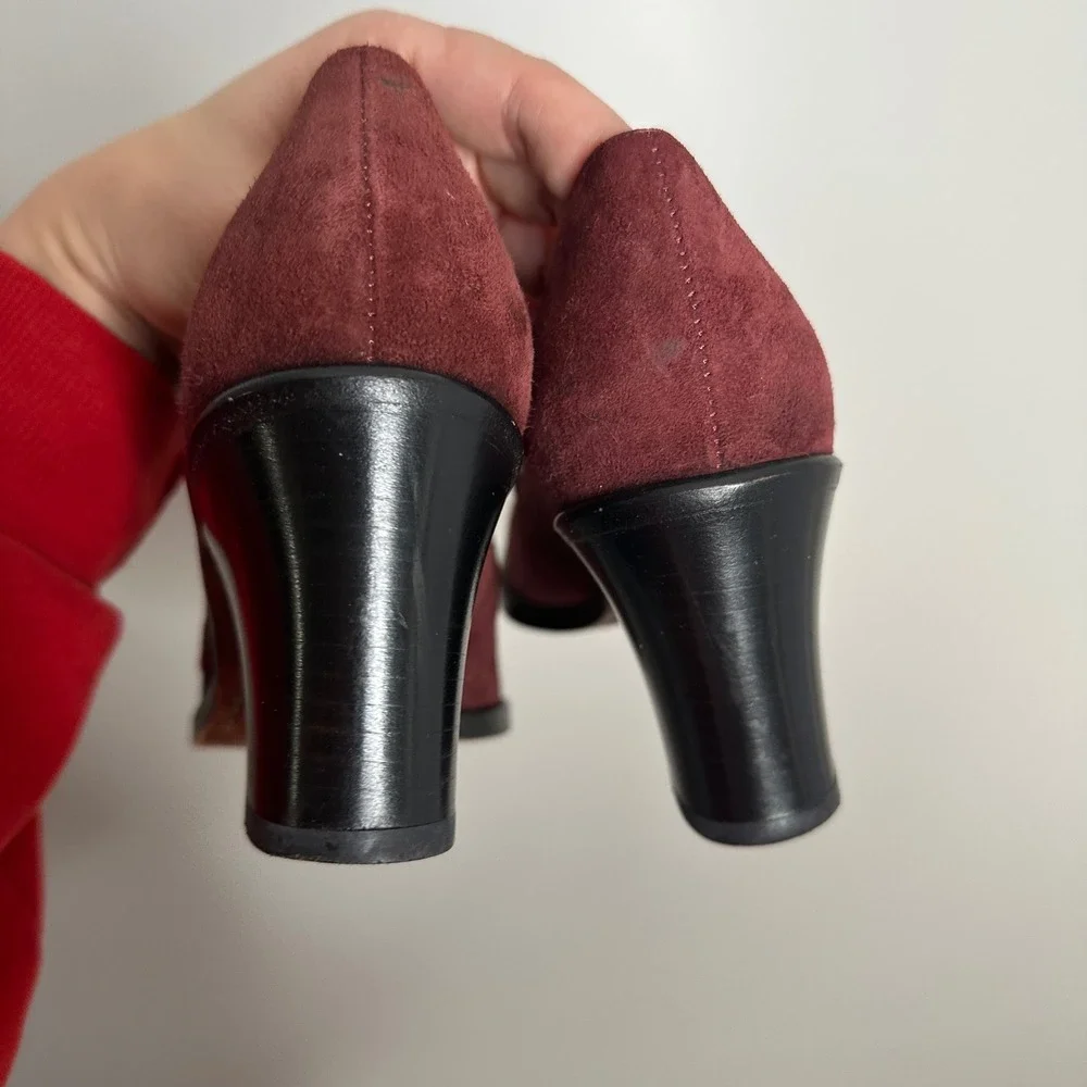 Cole Haan Women's Burgundy‎ Suede Loafer Heels Buckle Accent Size 8 AA